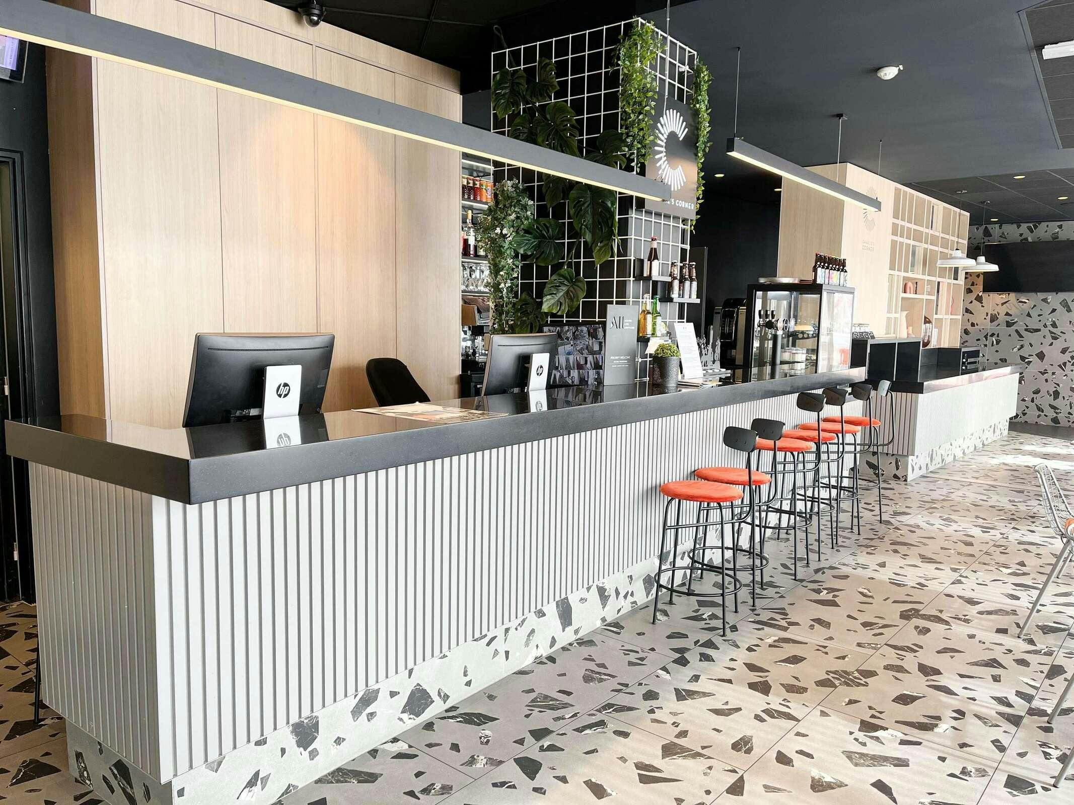 Hotel Ibis Martigues photo 4