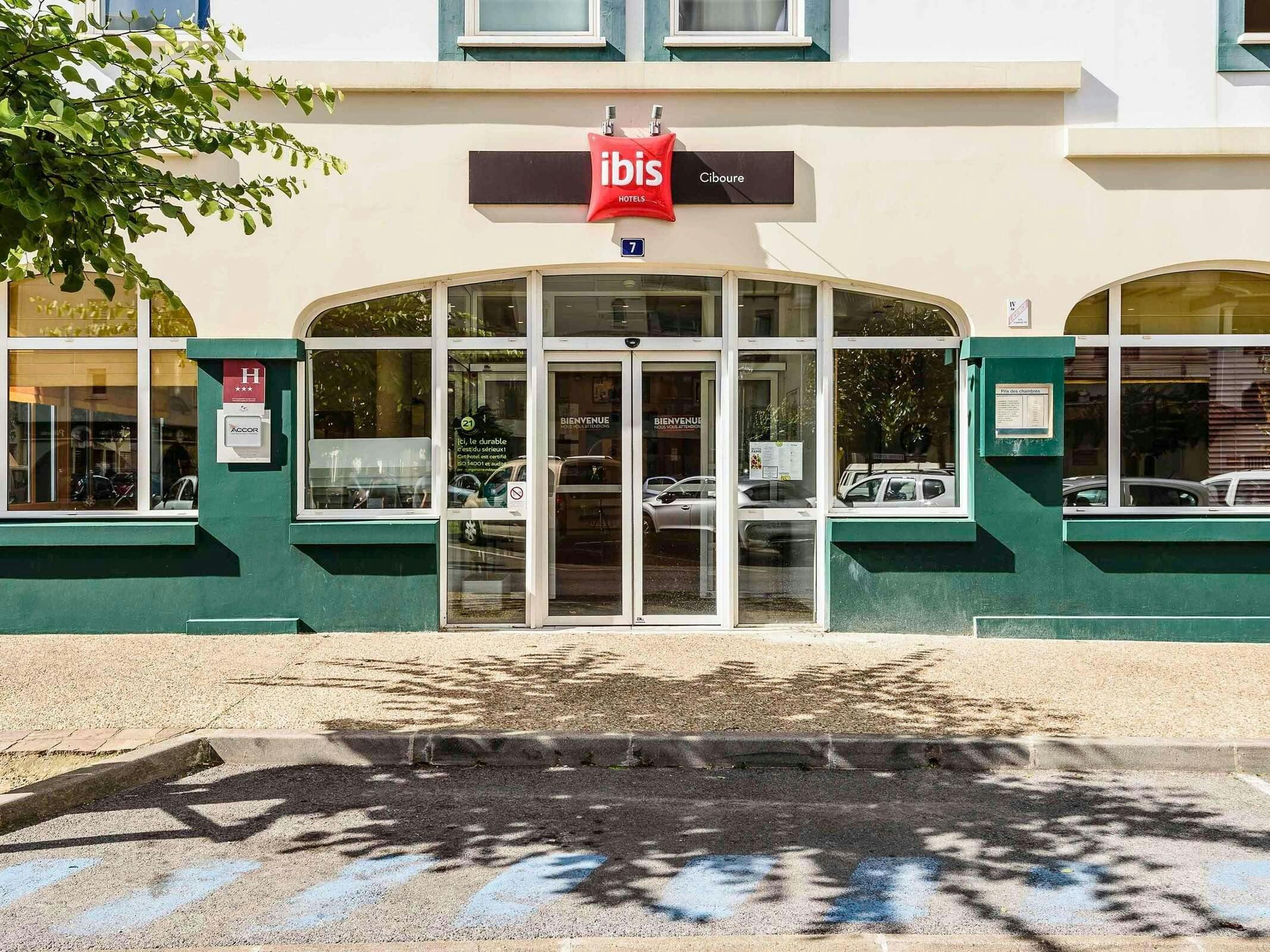 Hotel Ibis Ciboure Saint Jean De Luz photo 3