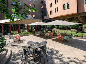 Hotel Ibis Budapest Heroes Square photo 1