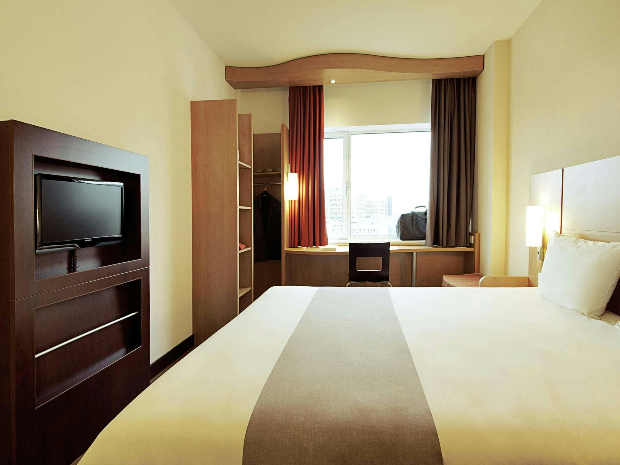 Hotel Ibis Delémont Delsberg photo 4