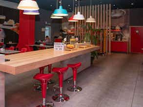 Hotel Ibis Sofia Airport photo 2