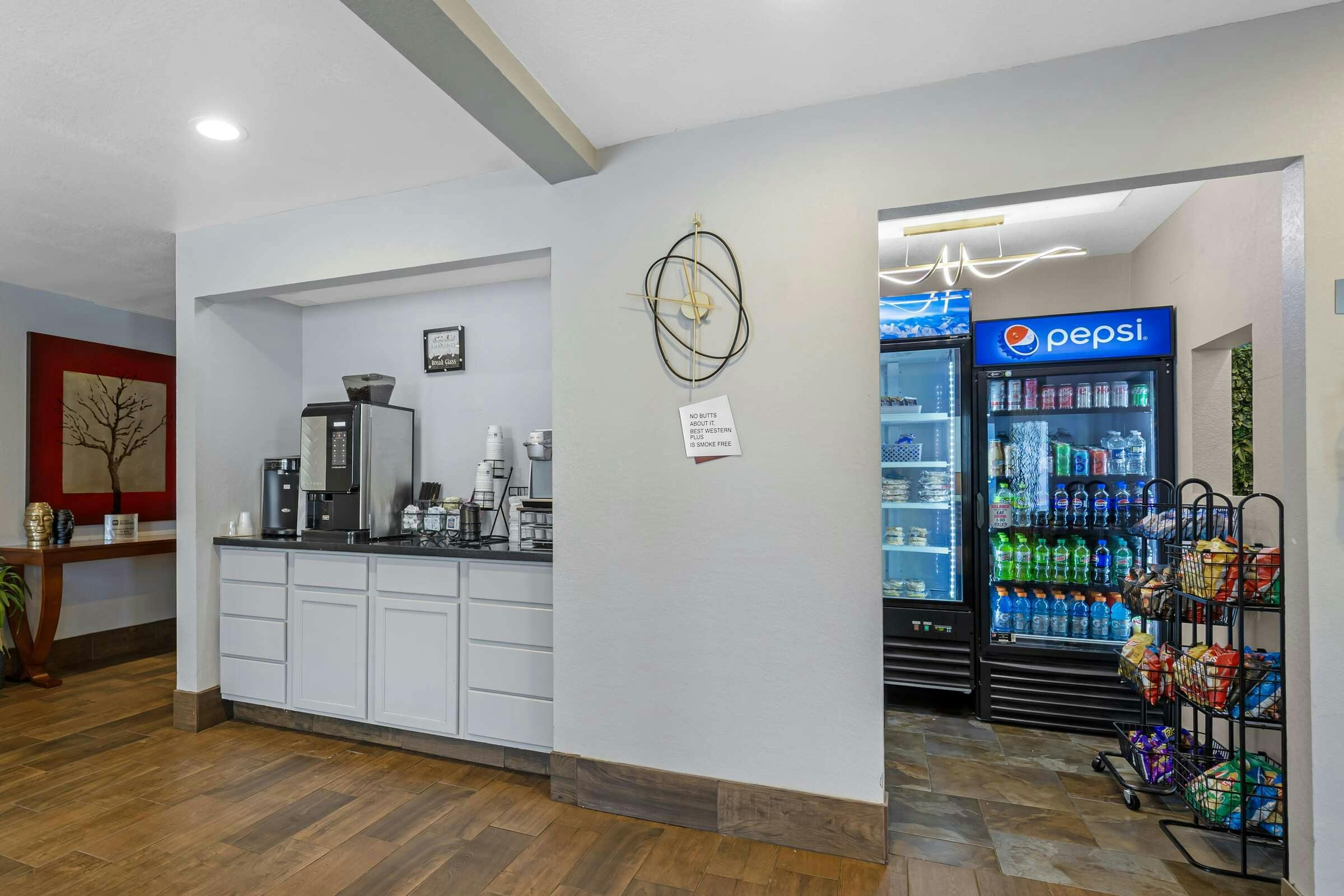 Hotel Best Western Plus Altoona Inn photo 3