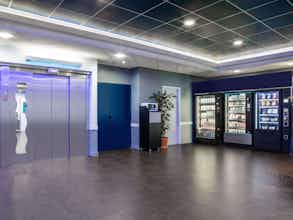 Hotel Ibis Budget Paris Porte De Montmartre photo 1
