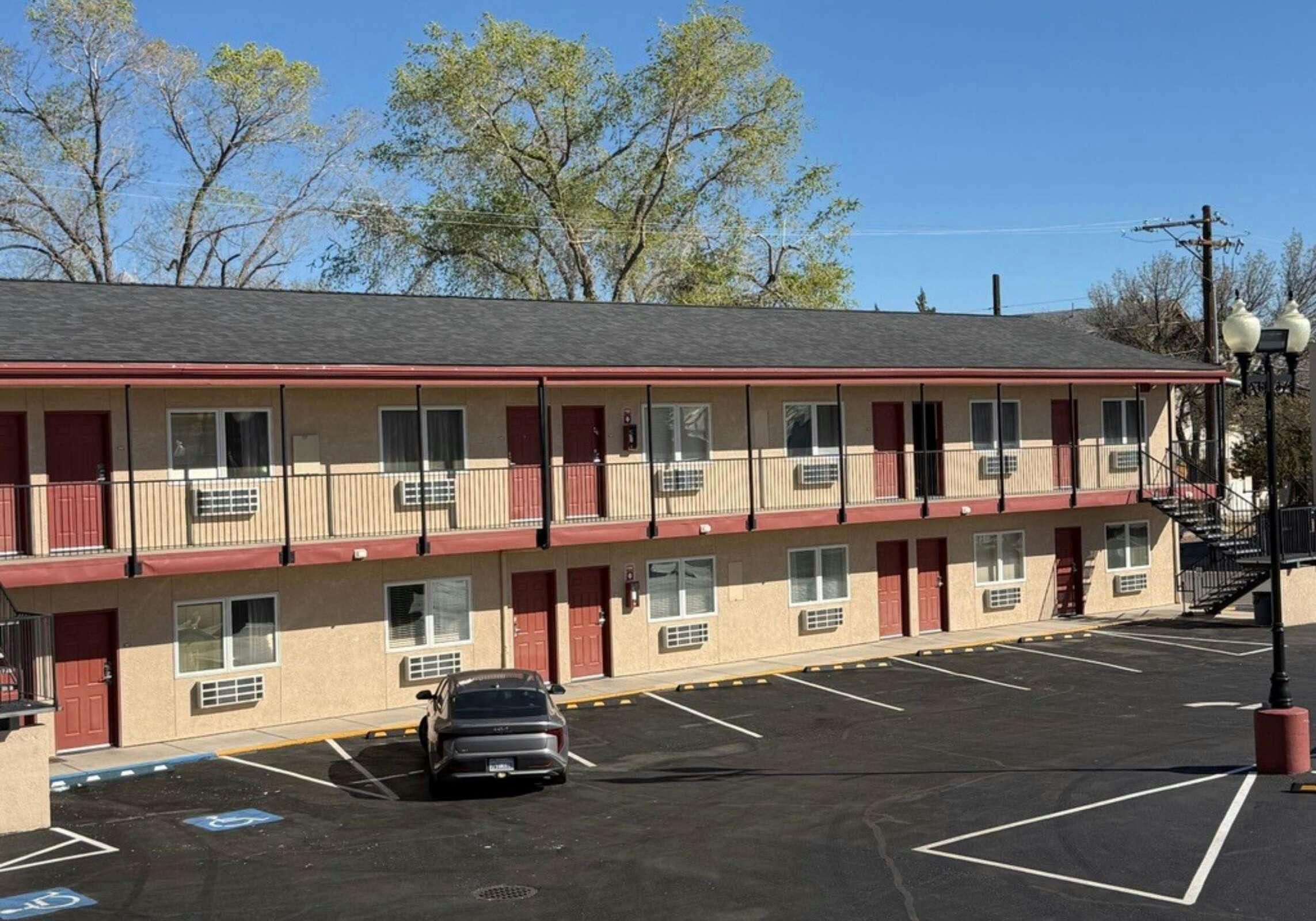 Hotel Sure Stay By Best Western Yerington photo 2