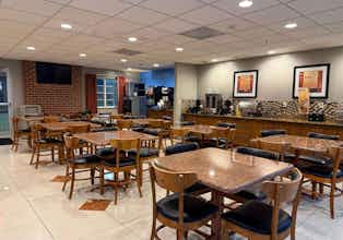 Hotel Sure Stay By Best Western South Bend photo 2