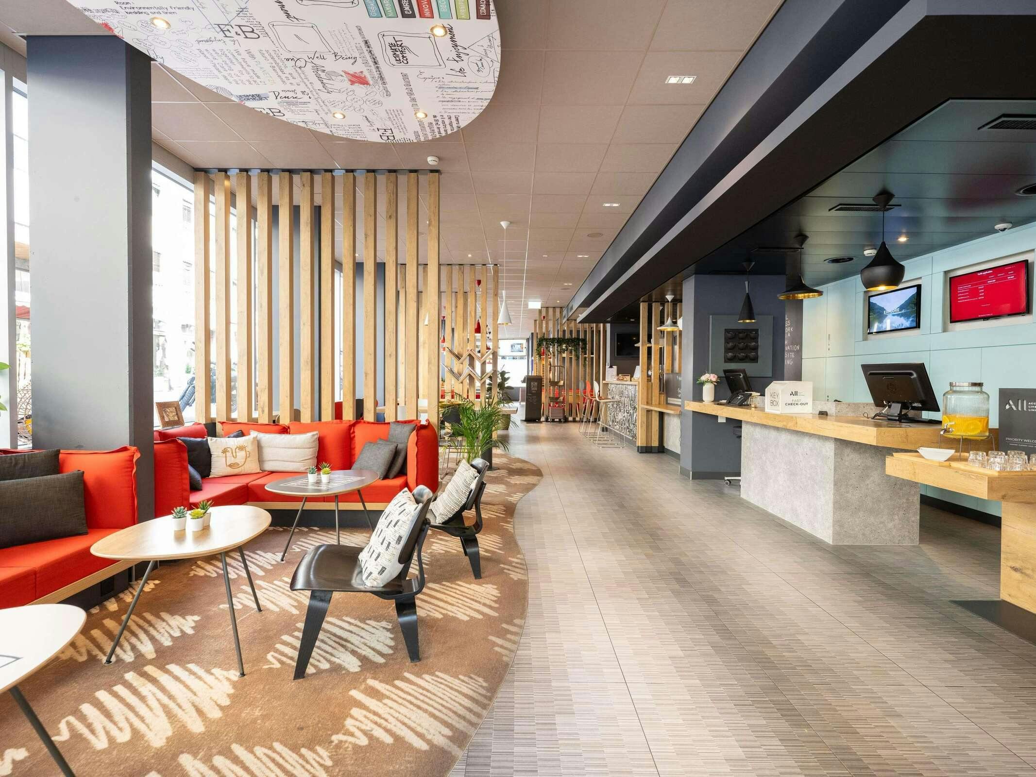 Ibis Geneve Centre Lac