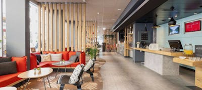 Ibis Geneve Centre Lac