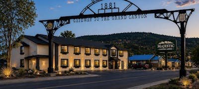 Majestic Canyon Lodge Dazzler