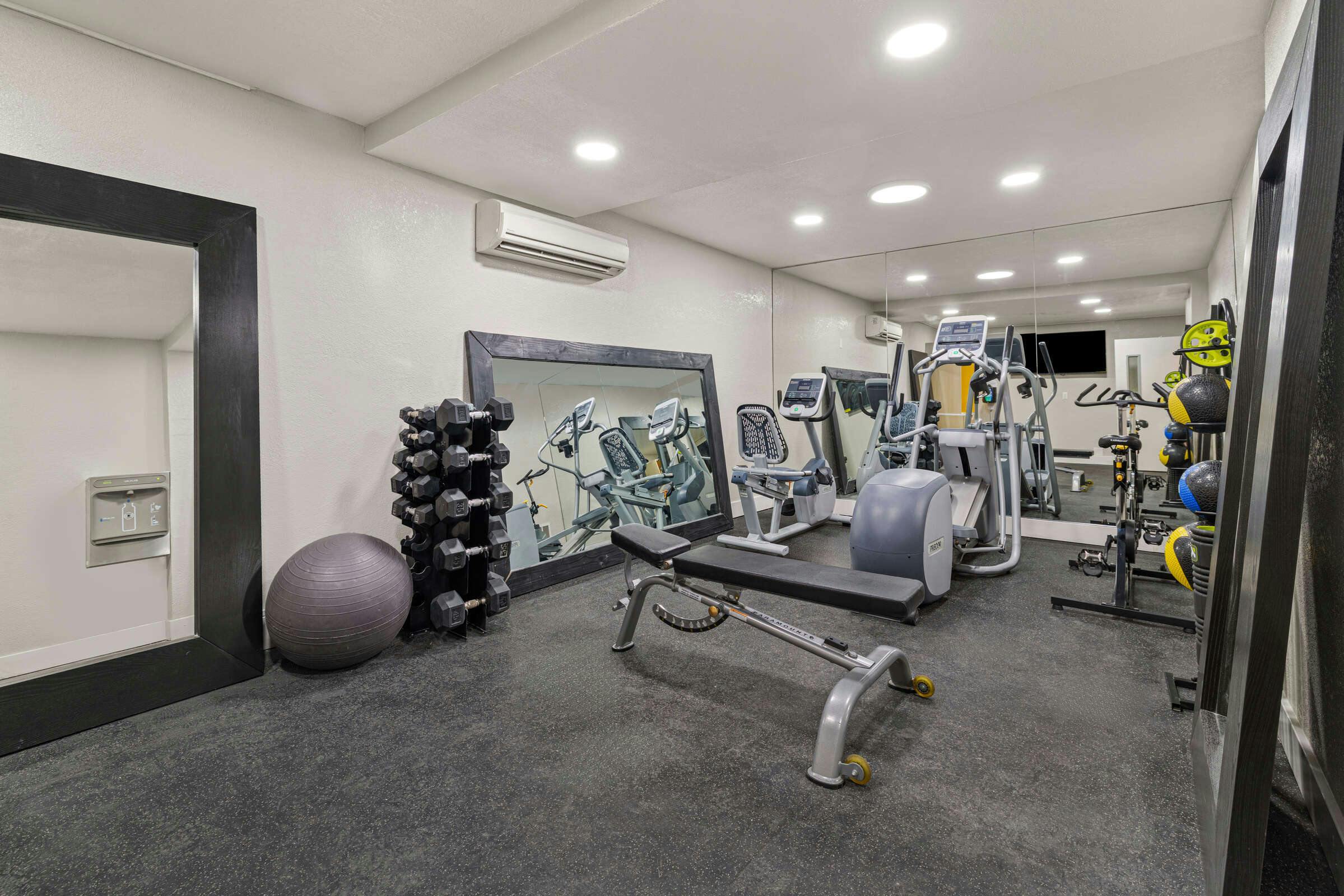 Hotel City Express by Marriott Mountain View - Sunnyvale photo 2