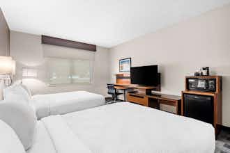 Hotel Sure Stay Plus Hotel By Best Western Ottumwa photo 3