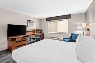 Hotel Sure Stay Plus Hotel By Best Western Ottumwa photo 5