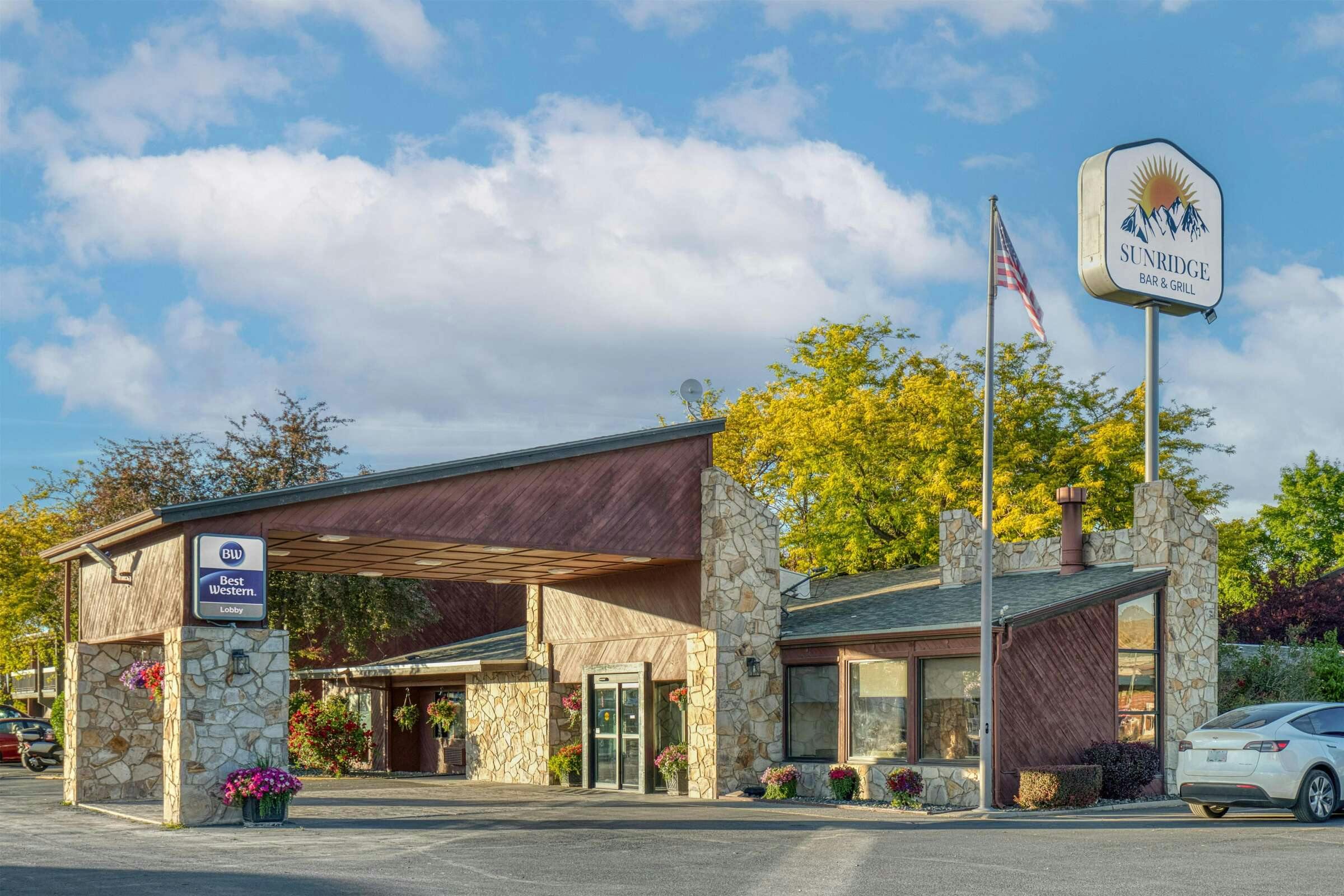 Hotel Best Western Sunridge Inn & Conference Center photo 3