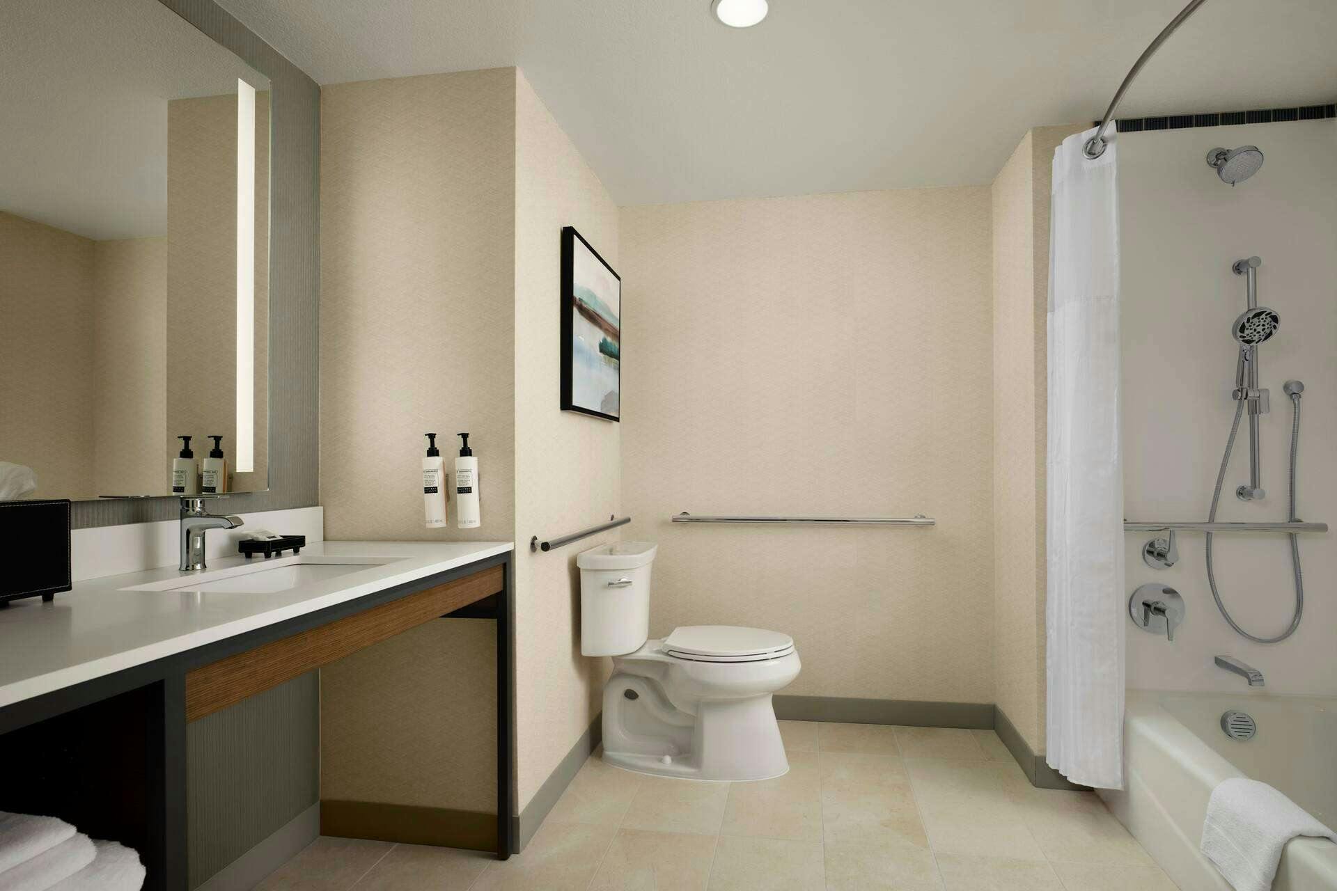 Hotel Hilton Garden Inn Merced photo 1