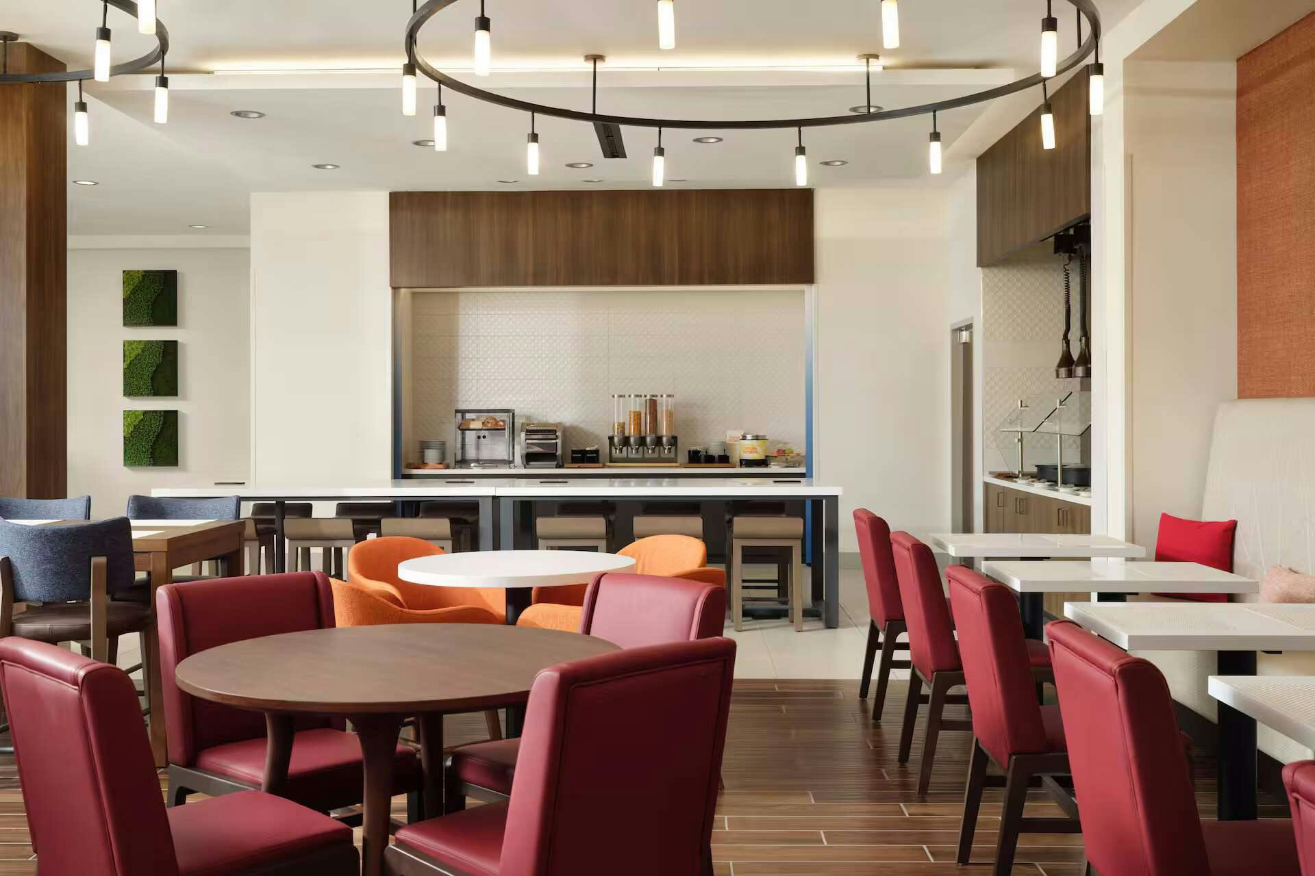 Hotel Hilton Garden Inn Merced photo 2