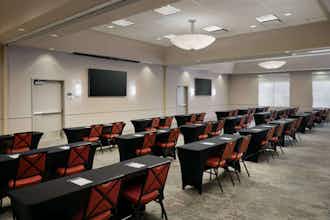 Hotel Hilton Garden Inn Phoenix North Happy Valley photo 2