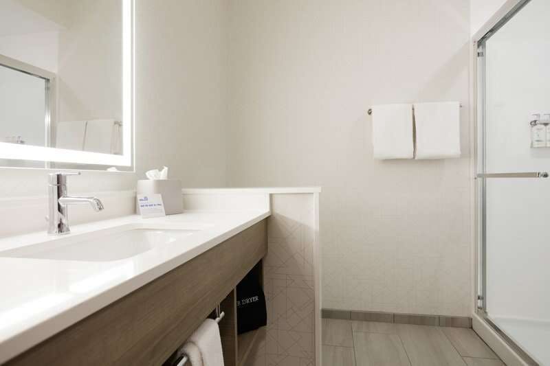 Hotel Holiday Inn Express & Suites Memphis East photo 3