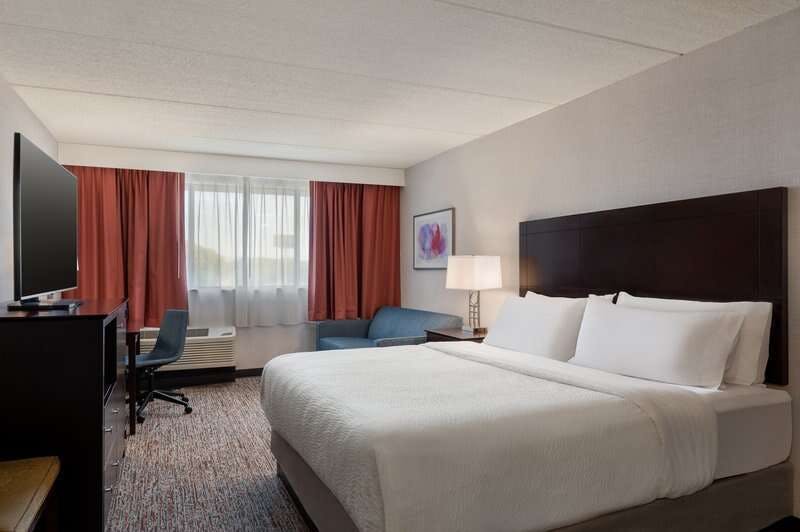 Hotel Garner Hotel Wadsworth By Ihg photo 1