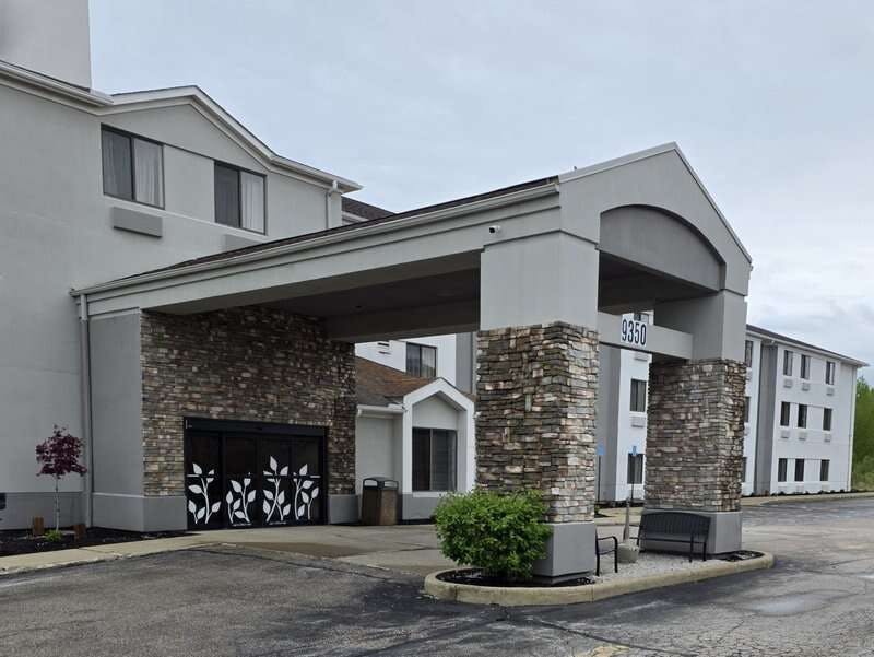 Independent (Sphc) Austinburg Hotel By Ihg