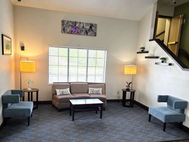 Hotel Independent (Sphc) Austinburg Hotel By Ihg photo 4