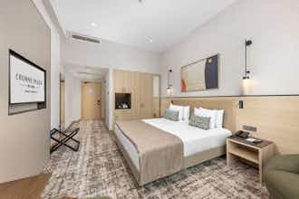 Hotel Crowne Plaza Istanbul Zeytinburnu By Ihg photo 1
