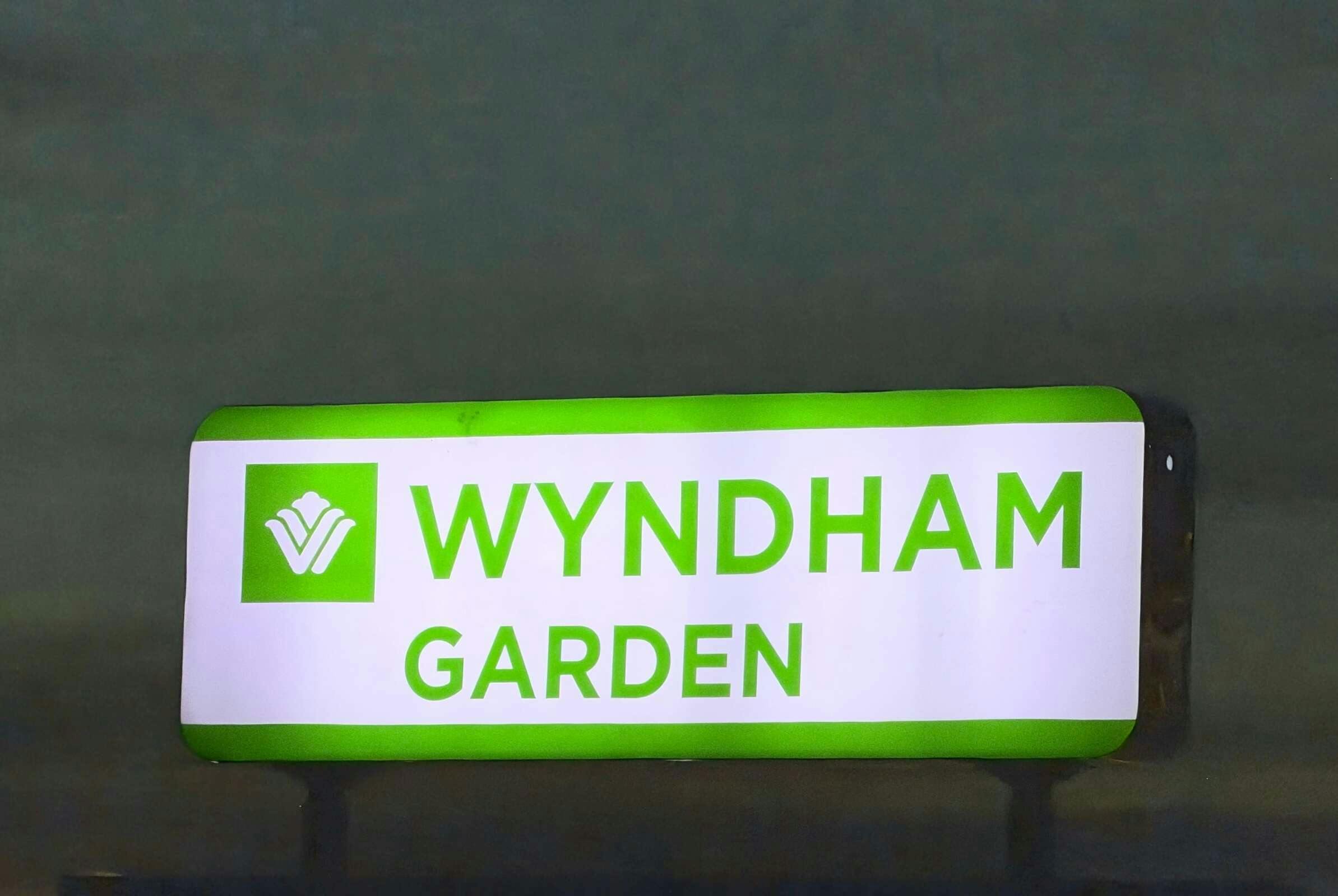 Hotel Wyndham Garden Salina Conf Ctr photo 1