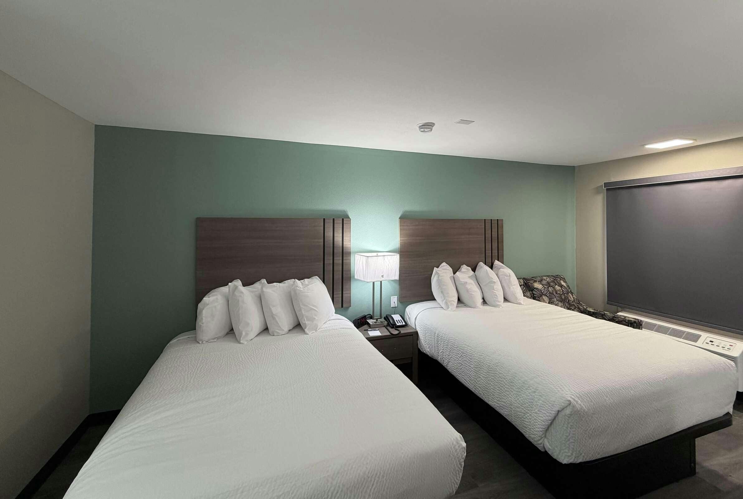 Hotel Baymont Pensacola at NAS Corry photo 5