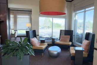 Hotel Wingate St. Paul Oakdale photo 1