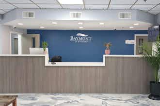 Hotel Baymont Louisville Southwest photo 1