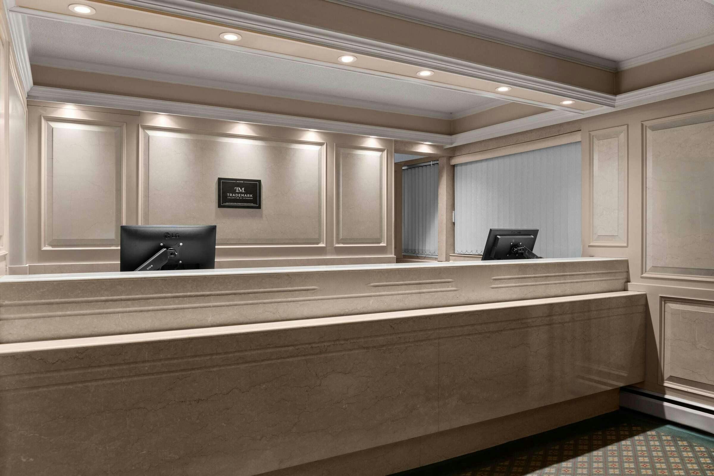 Hotel Royal Scot Hotel Trademark photo 3