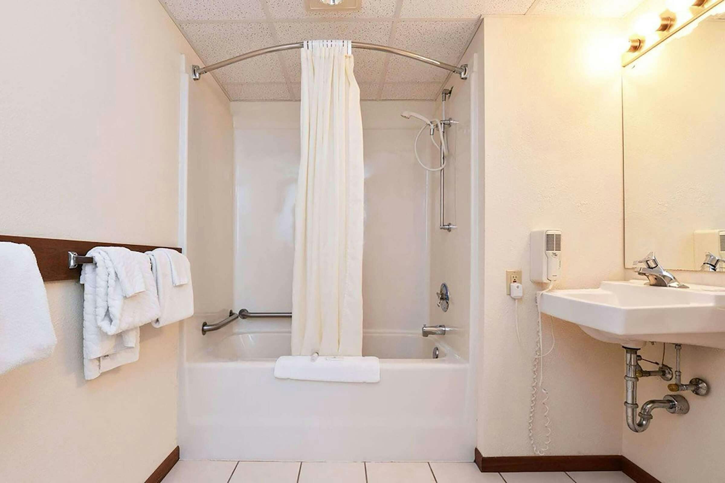 Hotel Travelodge Ishpeming/Marquette photo 4