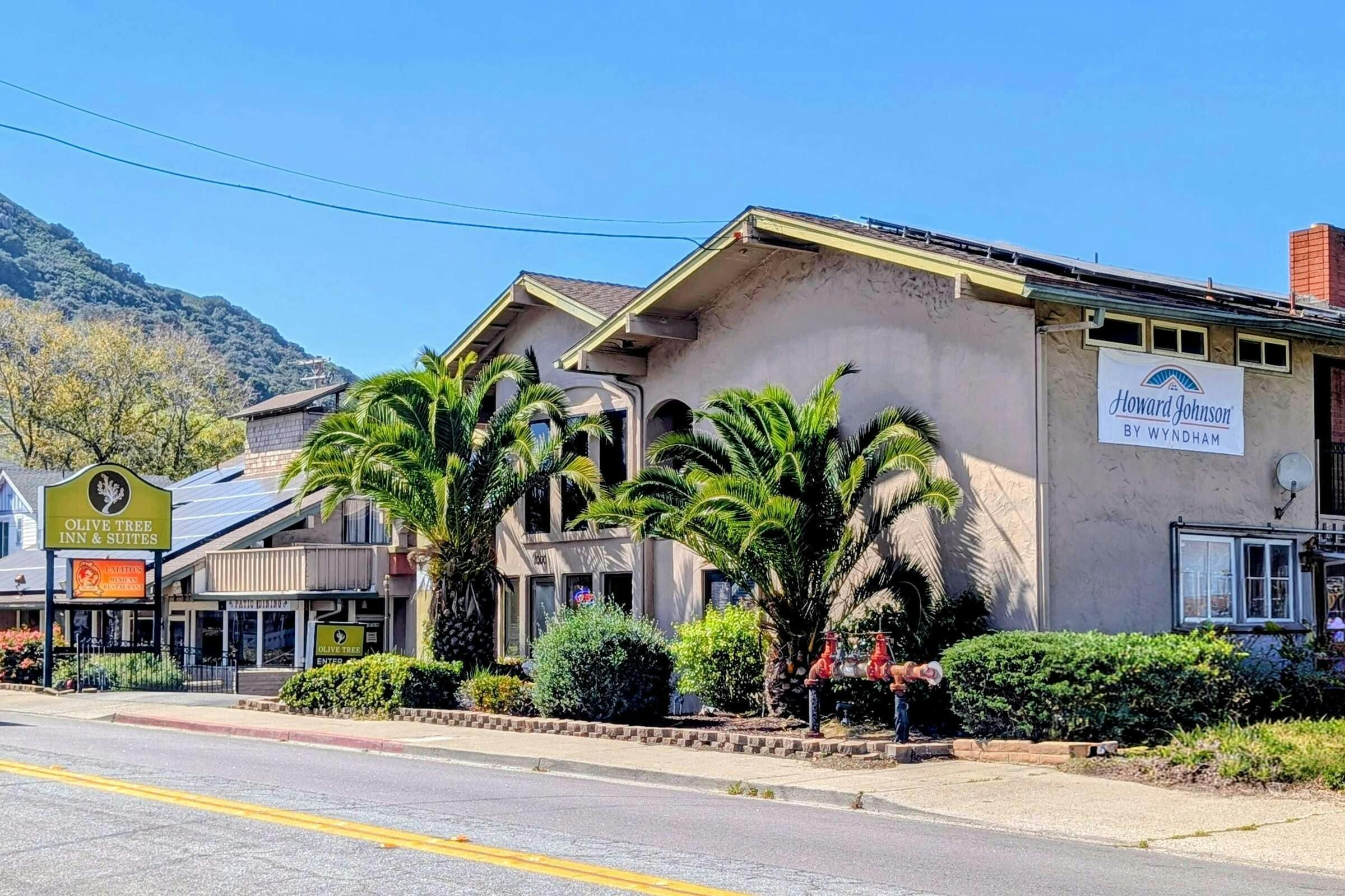Hotel Olive Tree Inn, Howard Johnson photo 1