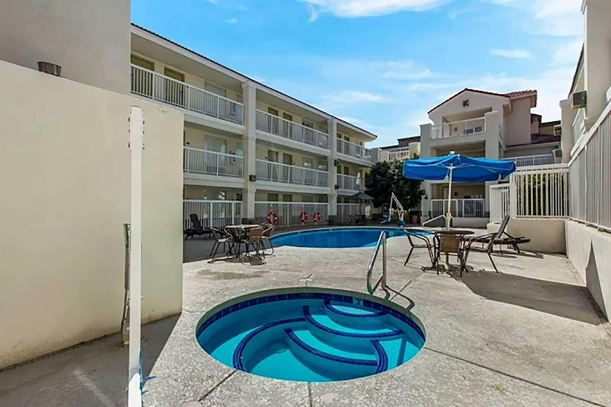 Howard Johnson Tempe U Phoenix
