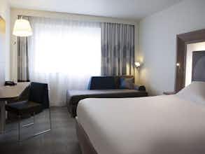 Hotel Novotel Fontainebleau Ury photo 4