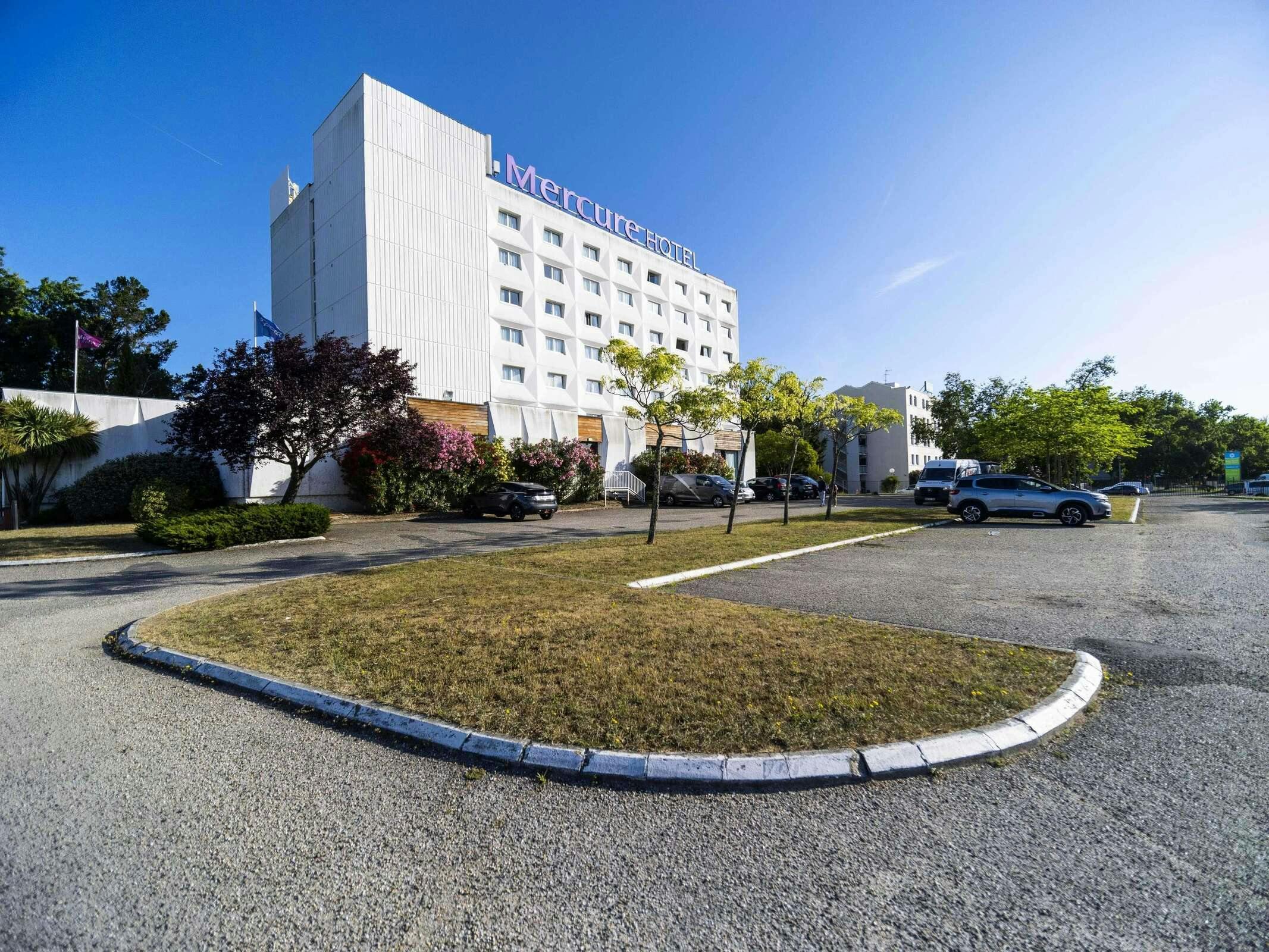 Hotel Hôtel Mercure Bordeaux Lac photo 3