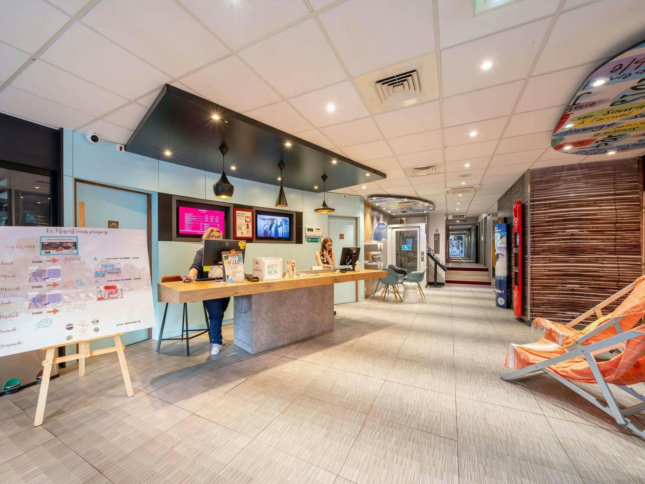 Hotel Ibis Antibes Sophia Antipolis photo 1