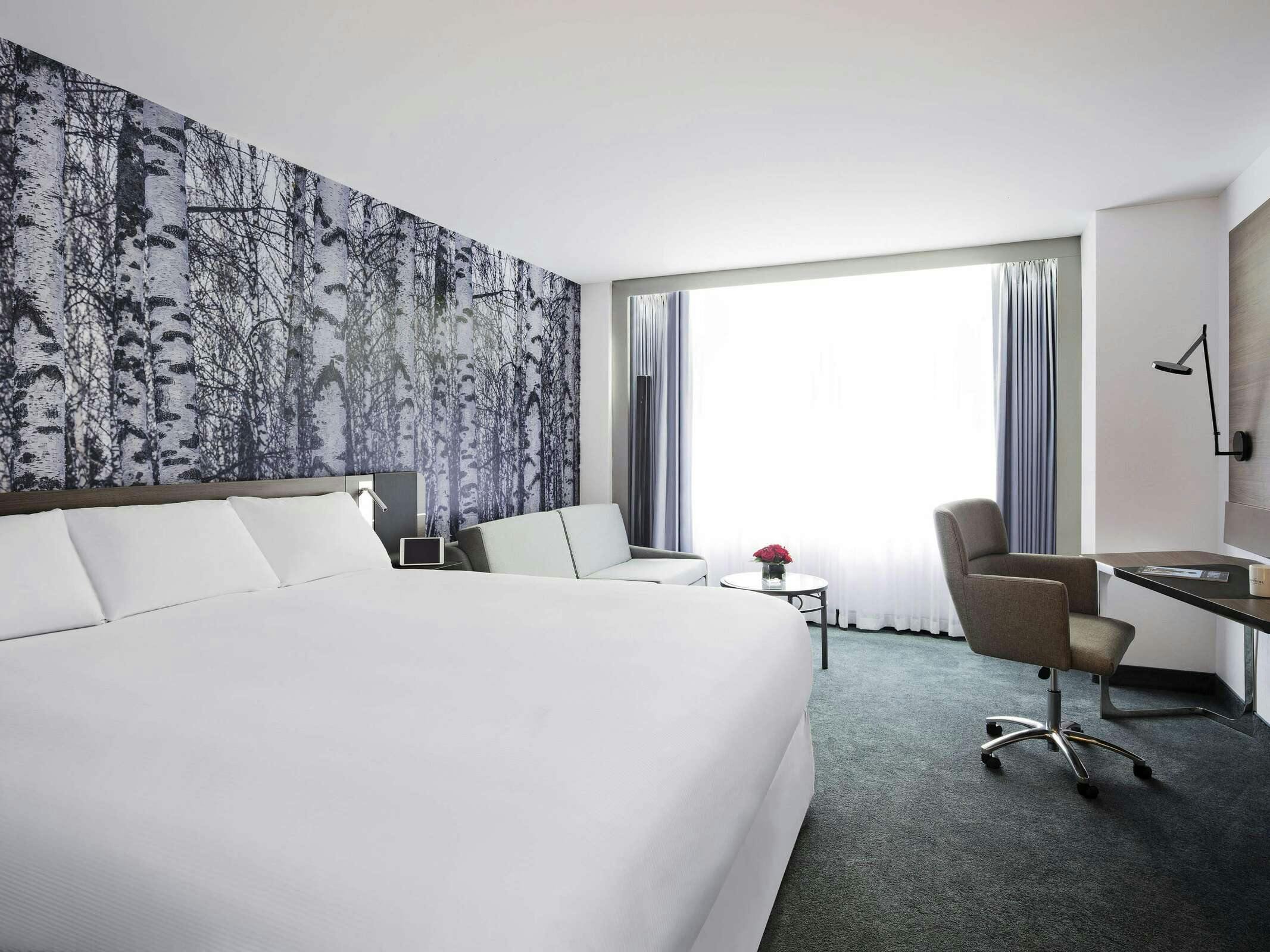 Hotel Novotel Montreal Centre photo 5