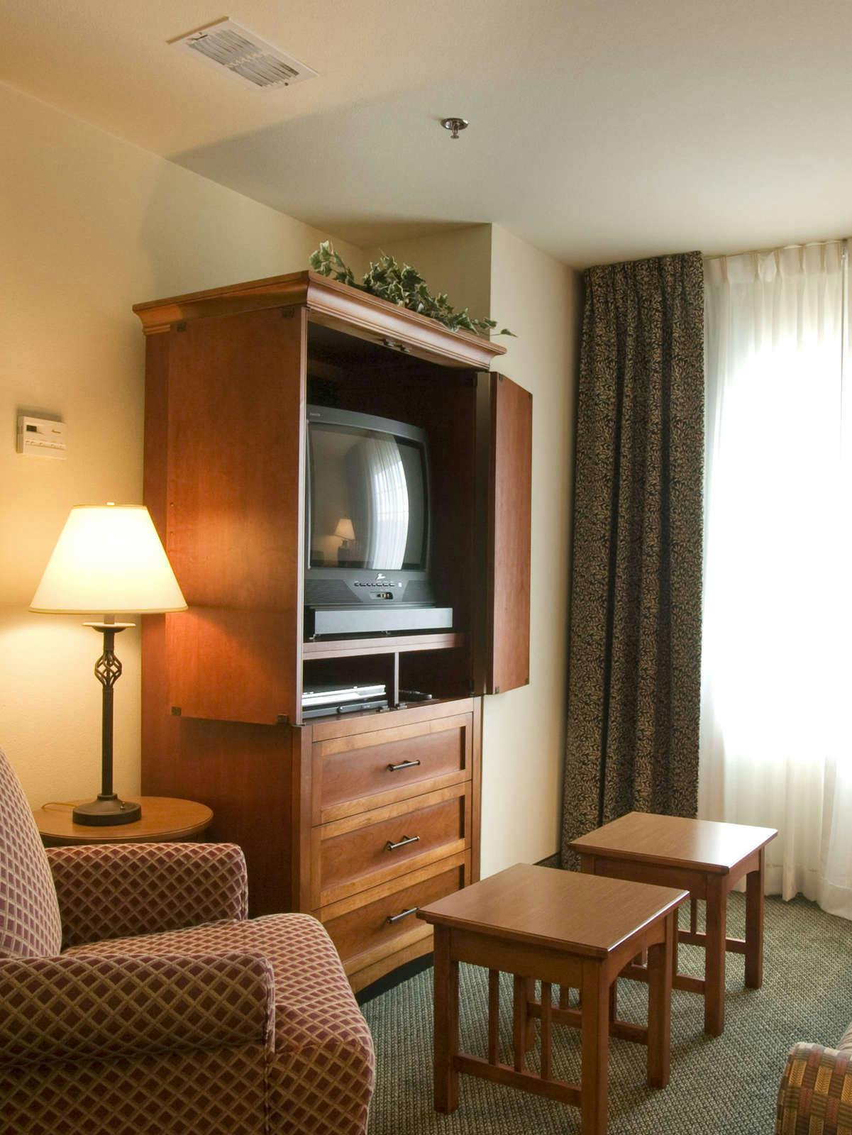 Hotel Staybridge Suites Brownsville photo 2