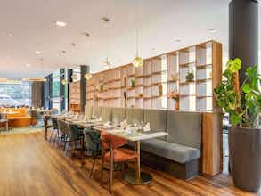 Hotel Novotel Hamburg City Alster photo 5