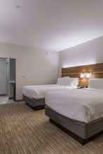 Hotel Holiday Inn Express & Suites San Marcos South photo 4