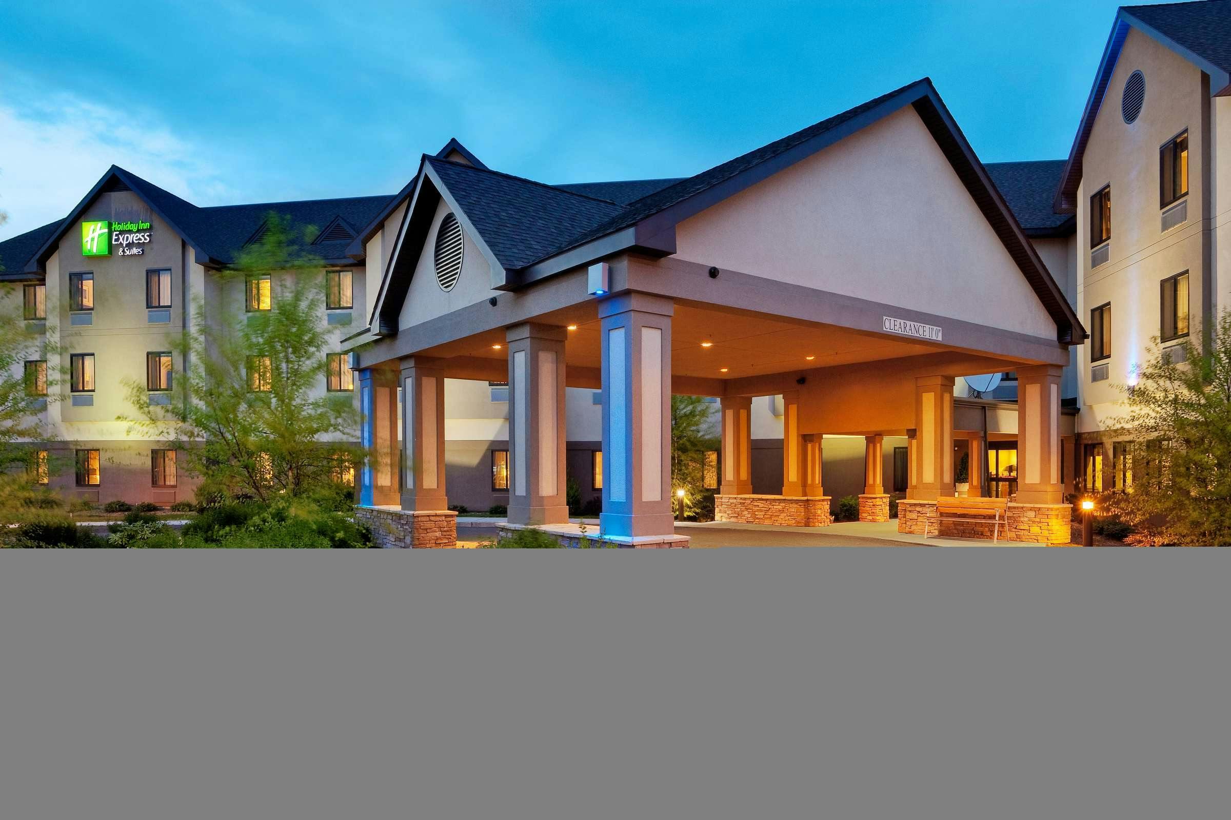 Last Minute Hotel Deals In Hartford Hoteltonight