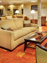 Hotel Holiday Inn Express Hotel & Suites Bradley Airport photo 3