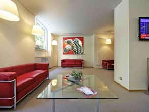 Hotel Mercure Milano Solari photo 1