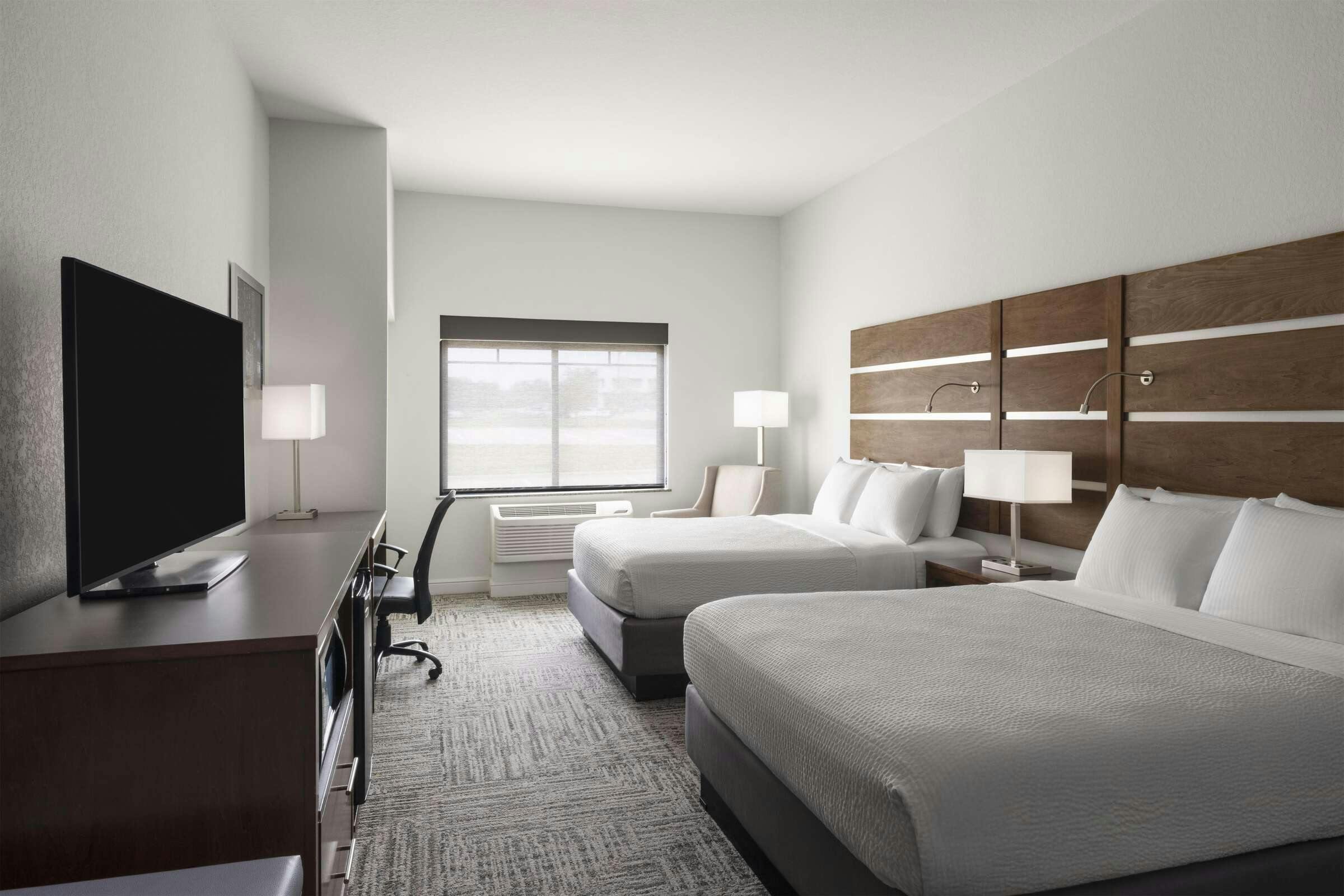 Hotel Best Western Plus College Station Inn & Suites photo 2