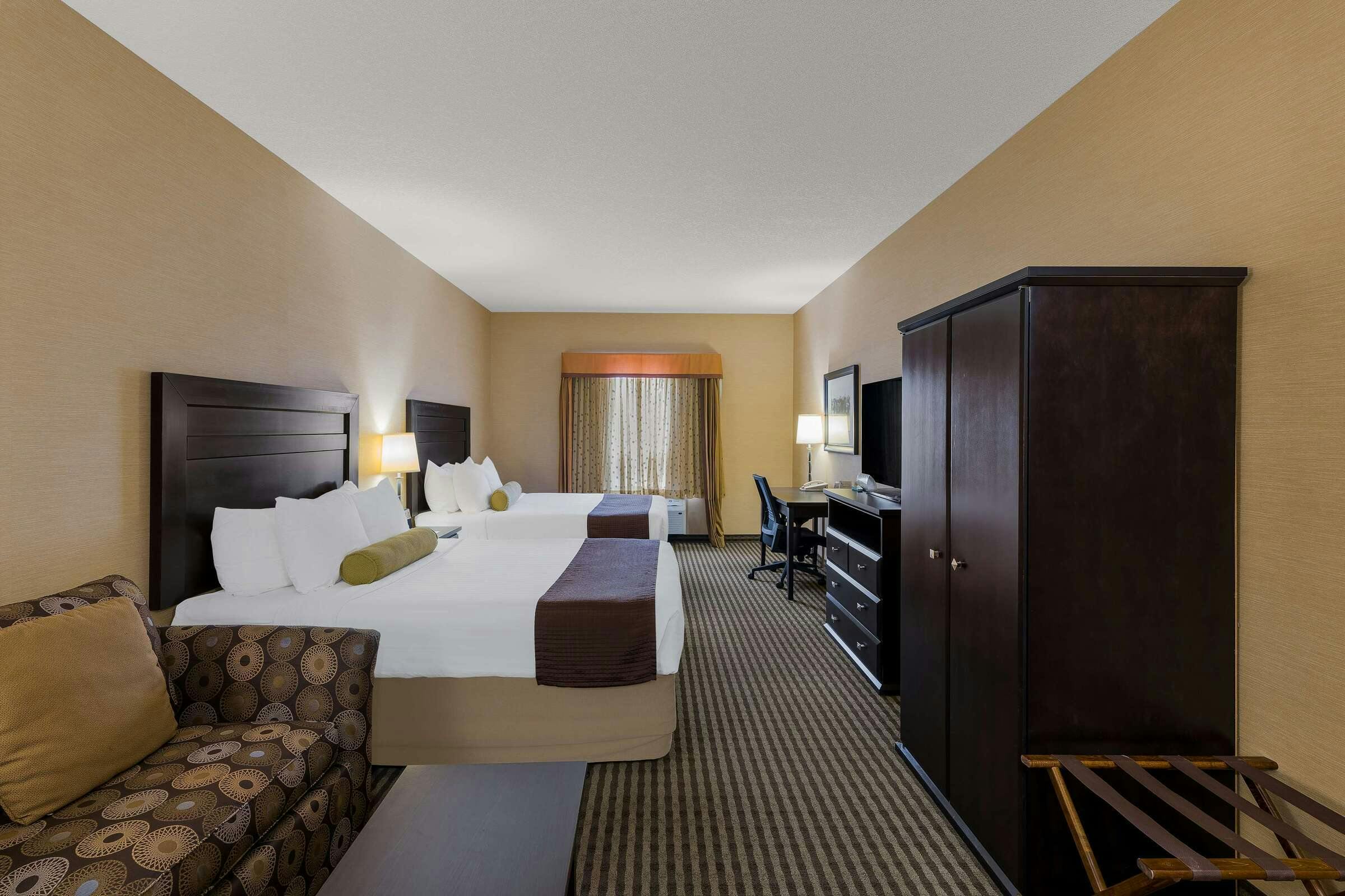 Best Western Sunrise Inn & Suites