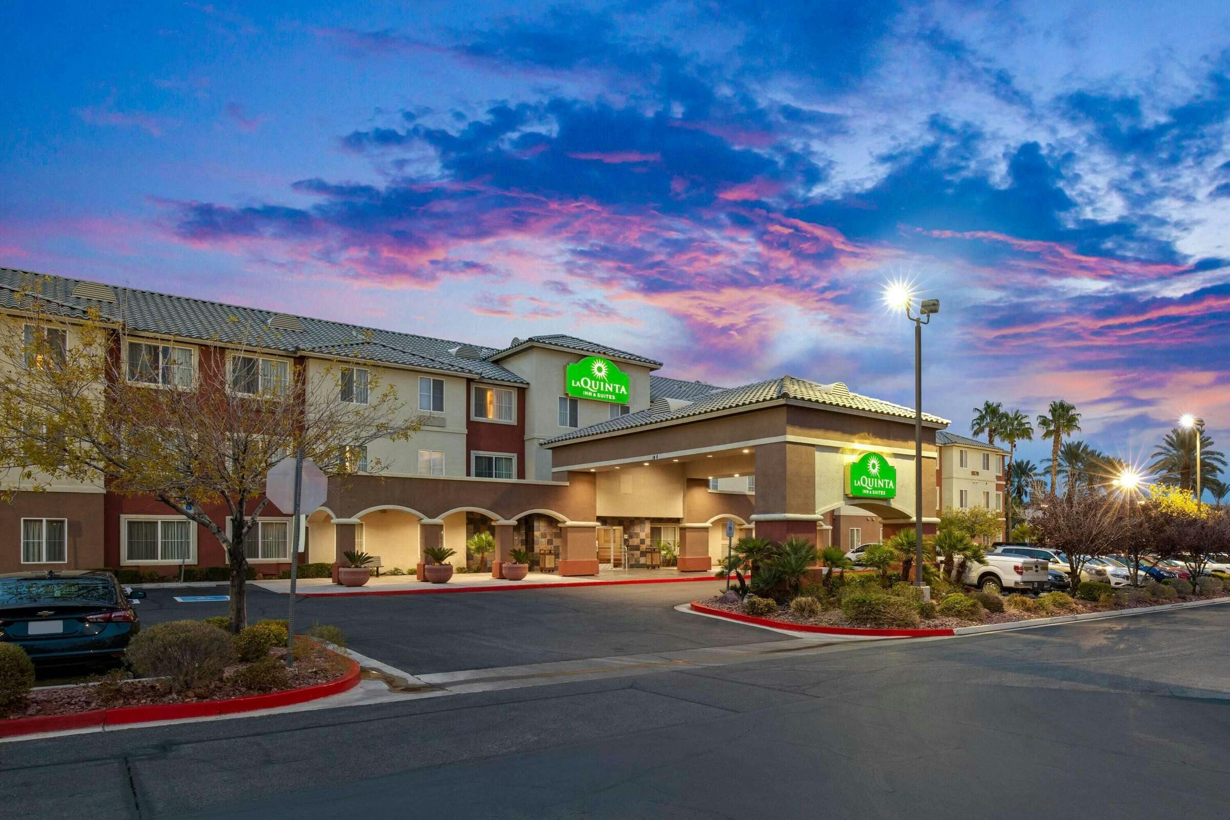 Hotel La Quinta Inn Ste Red Rock photo 2