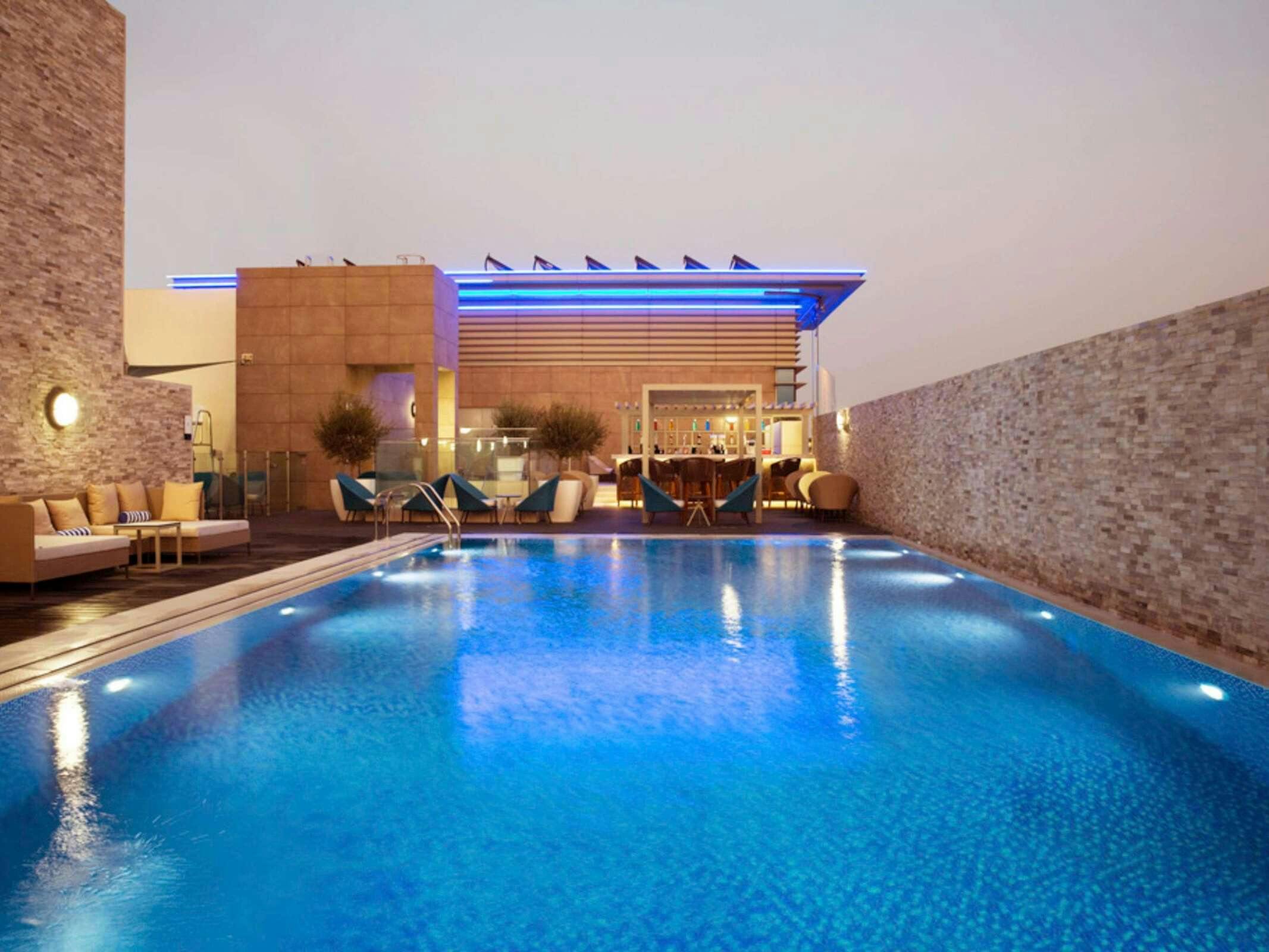 Hotel Novotel Bur Dubai photo 2