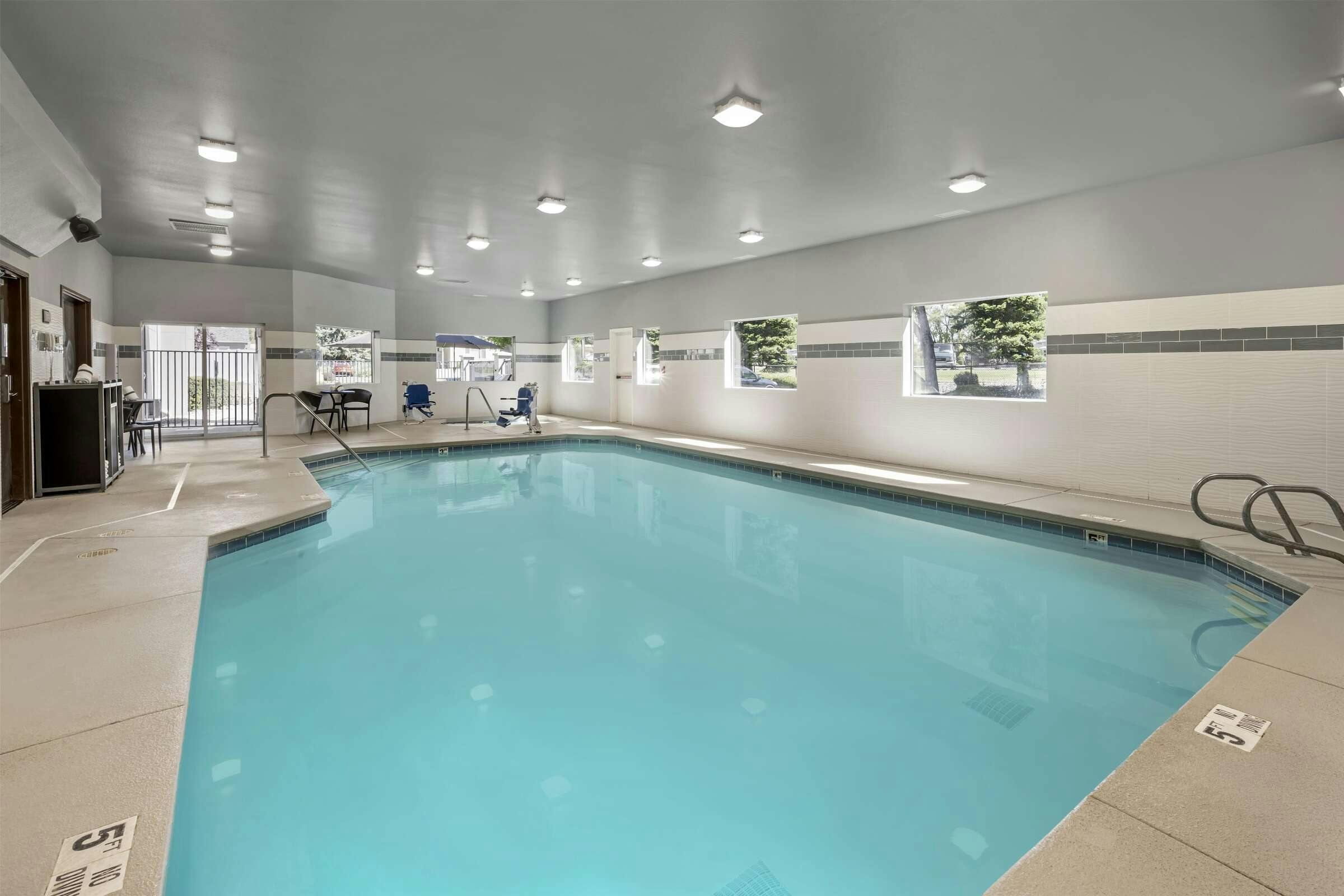 Hotel Best Western Plus Spokane North photo 4