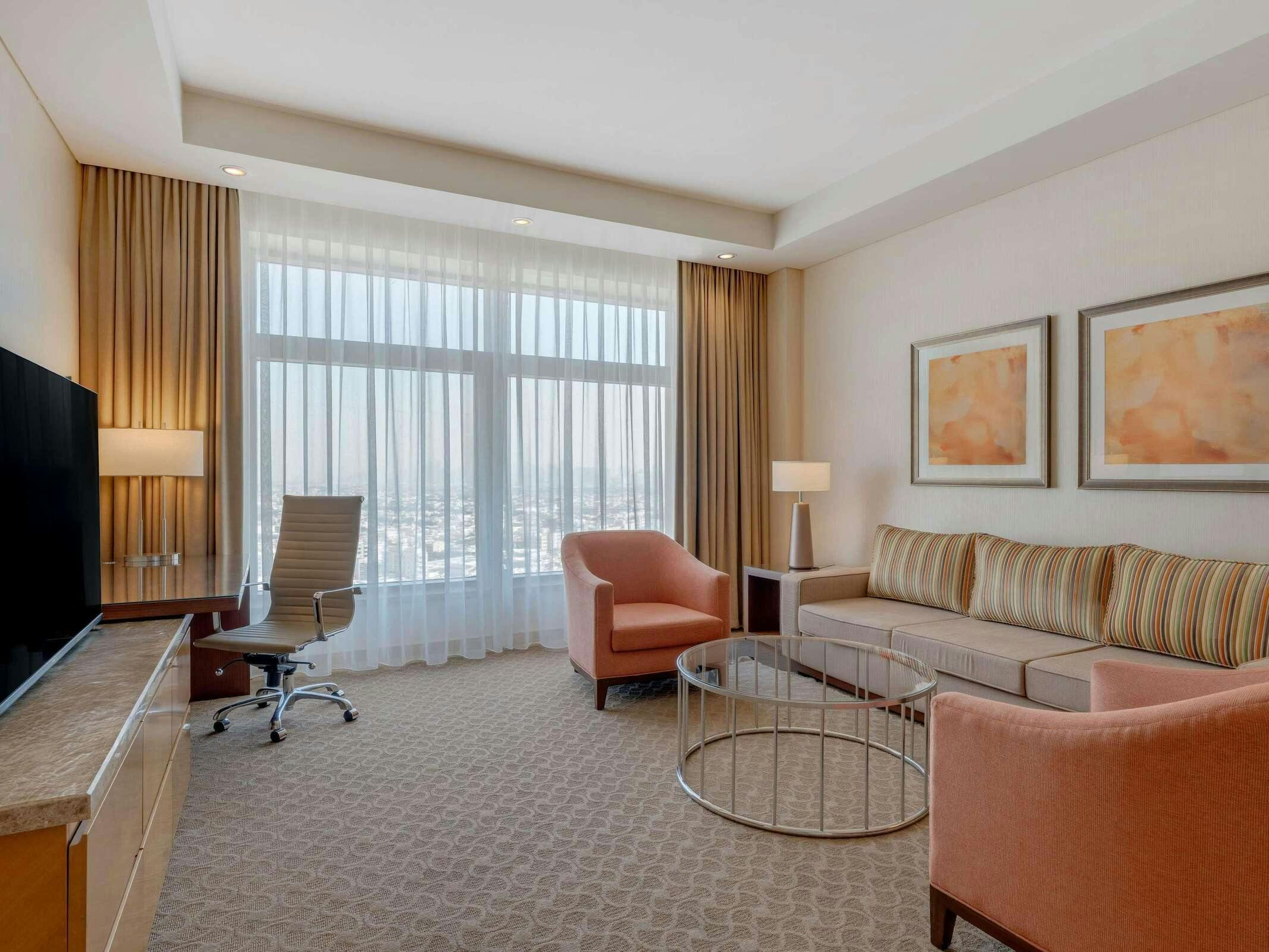 Hotel Swissotel Al Ghurair photo 5