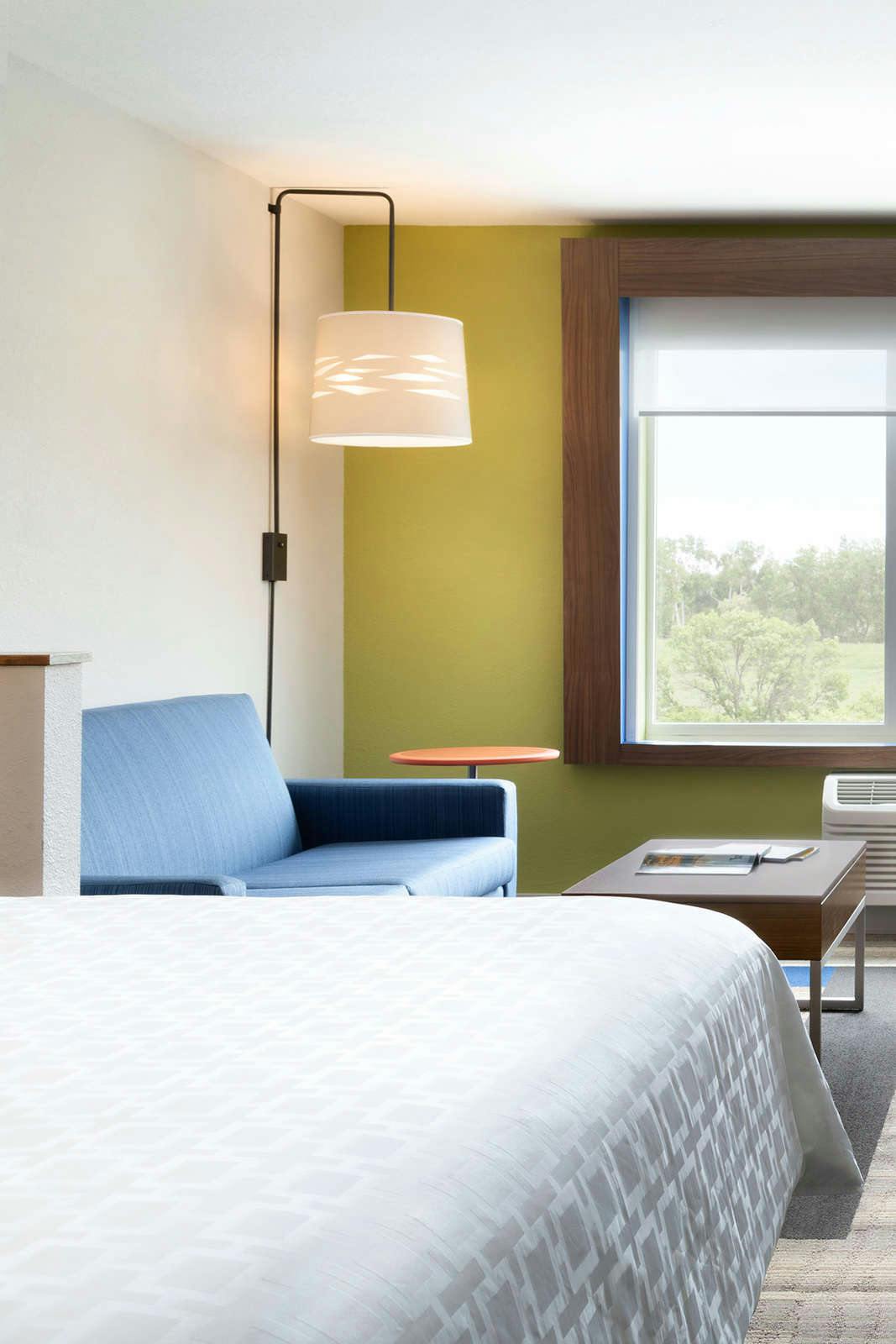 Hotel Holiday Inn Express Oneonta photo 3