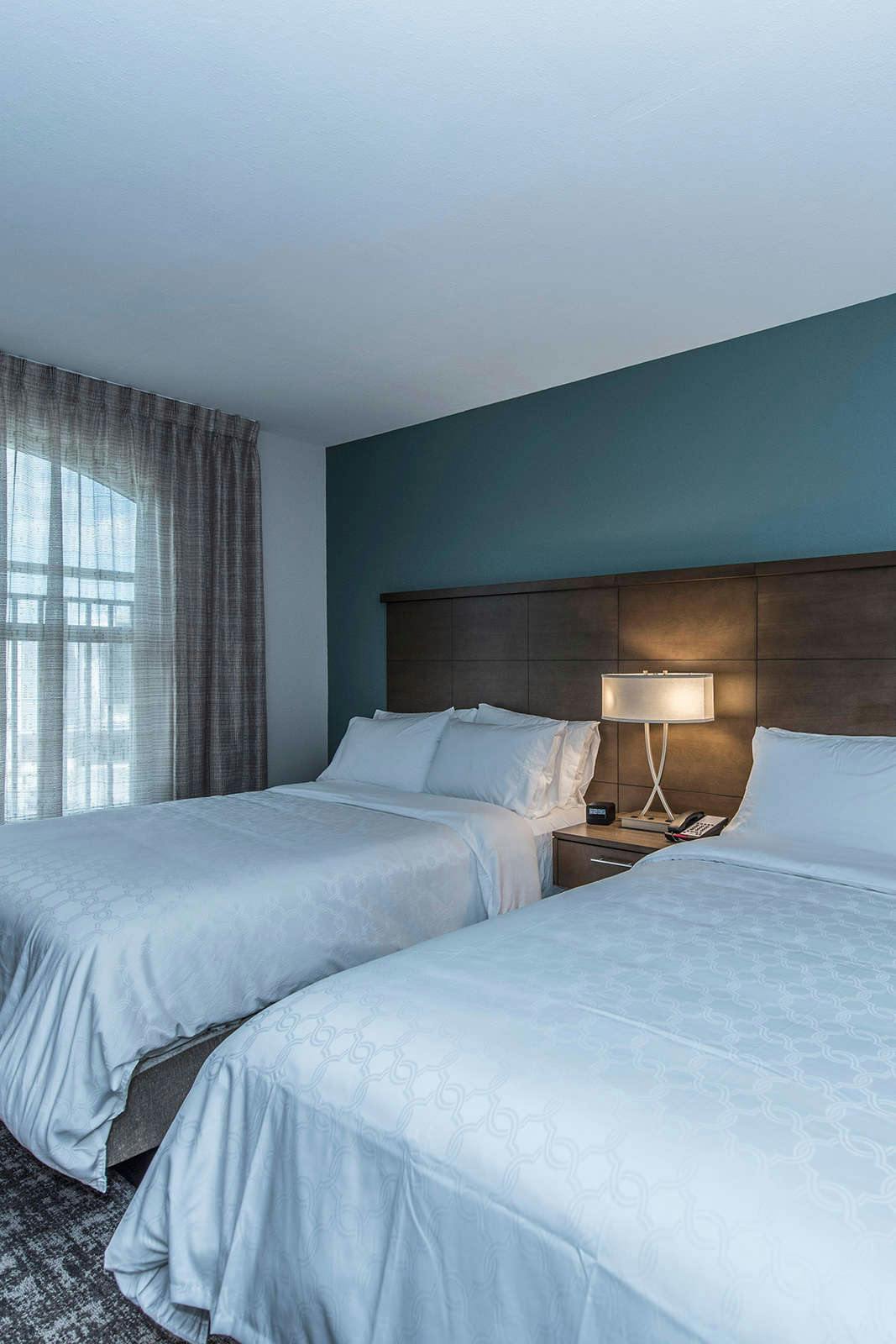 Hotel Staybridge Suites Charleston Mount Pleasant photo 4